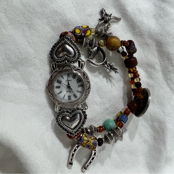 Vintage Charm Bracelet Made Using 925 Sterling Silver Charms New Batteries. - Picture 11 of 16
